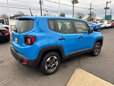 Used 2015 Jeep Renegade Sport w/ Power & Air Group image 10