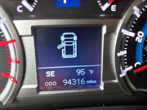 Used 2019 Toyota 4Runner TRD Off-Road Premium image 23