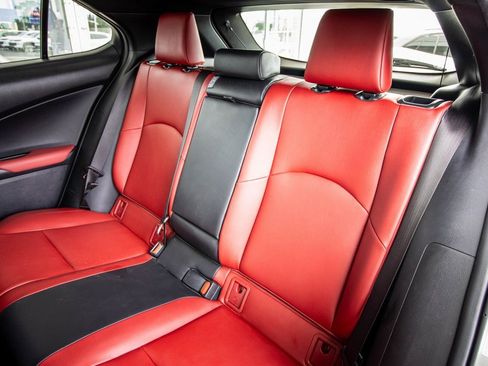 Used 2019 Lexus UX 200 F Sport image 47