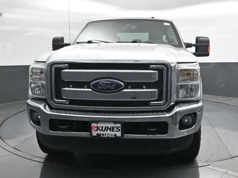 Used 2016 Ford F250 XLT w/ Snow Plow Prep Package AWD/4WD image 10