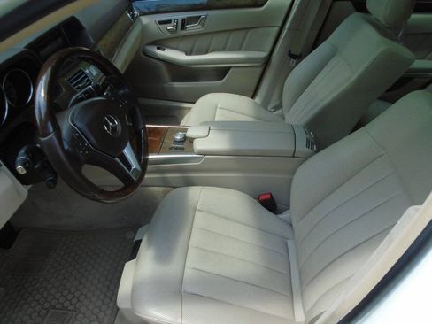 Used 2014 Mercedes-Benz E 350 Sedan image 10