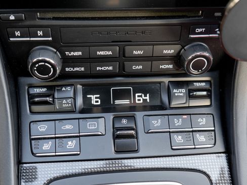 Used 2017 Porsche 911 Carrera 4S image 22