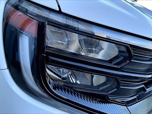 Used 2025 Ford Expedition Max Active image 31