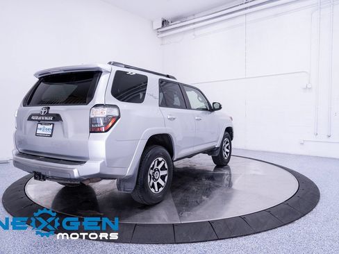 Used 2019 Toyota 4Runner TRD Off-Road Premium AWD/4WD image 33