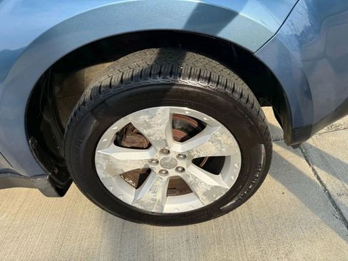 Used 2010 Subaru Forester 2.5XT Limited image 6