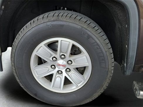 Used 2016 GMC Sierra 1500 SLE w/ SLE Value Package image 11