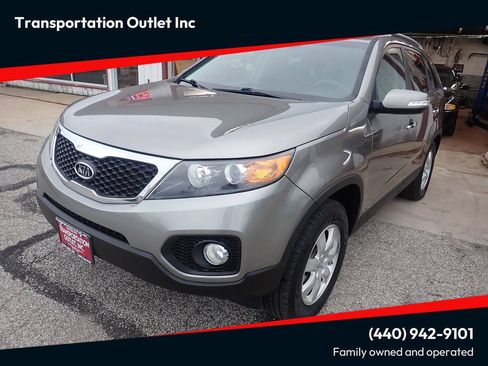 Used 2012 Kia Sorento LX w/ Convenience Pkg FWD image 1