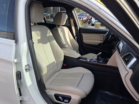 Used 2016 BMW 328i Sedan image 17