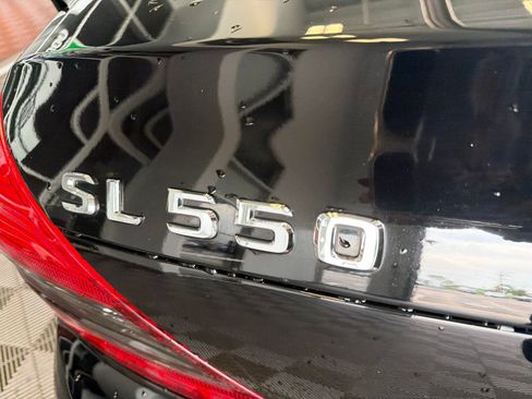 Used 2011 Mercedes-Benz SL 550 image 8