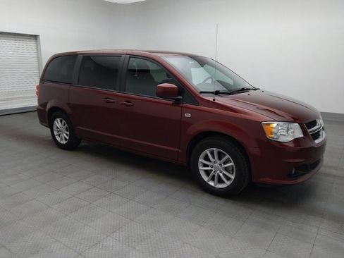 Used 2019 Dodge Grand Caravan SE FWD image 11