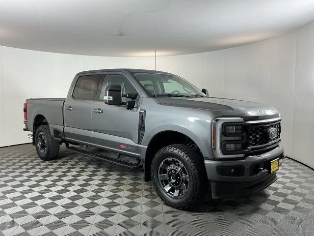 Used 2024 Ford F350 Lariat w/ Sport Appearance Package AWD/4WD image 3