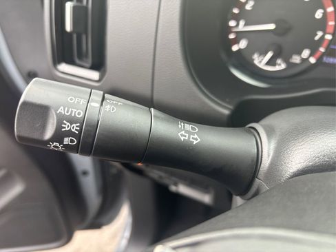 Certified 2025 Nissan Frontier PRO-4X image 22