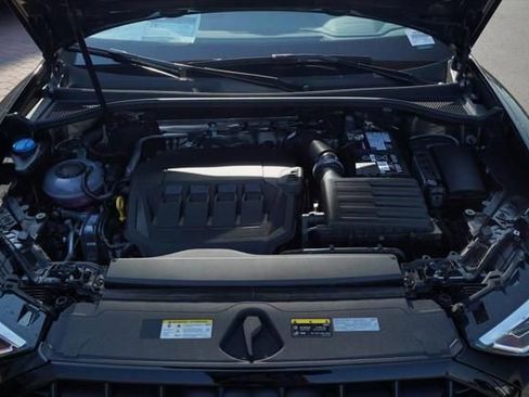 New 2025 Audi Q3 2.0T Premium image 12