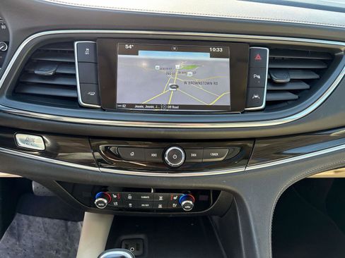 Used 2018 Buick Enclave Premium w/ Experience Buick Package image 15