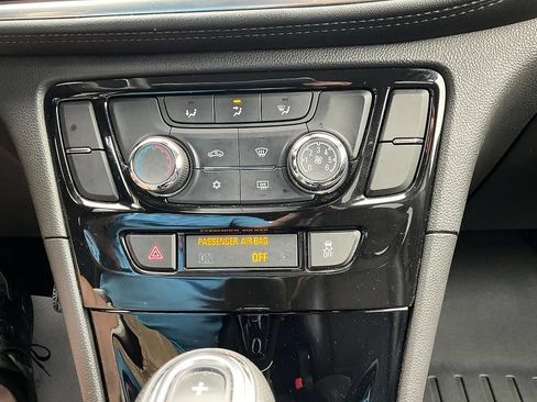 Used 2018 Buick Encore Preferred AWD/4WD image 21