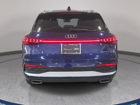 Certified 2025 Audi Q5 Premium w/ Premium Plus AWD/4WD image 6