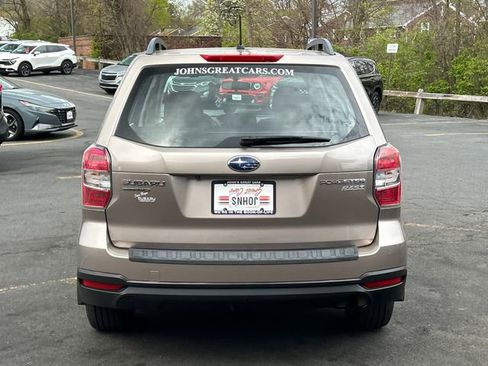Used 2015 Subaru Forester 2.5i w/ Alloy Wheel Package AWD/4WD image 5