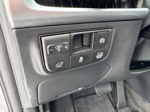 Certified 2026 Hyundai Tucson Limited AWD/4WD image 18