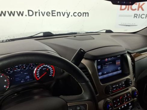 Used 2015 GMC Yukon Denali w/ Open Road Package AWD/4WD image 26