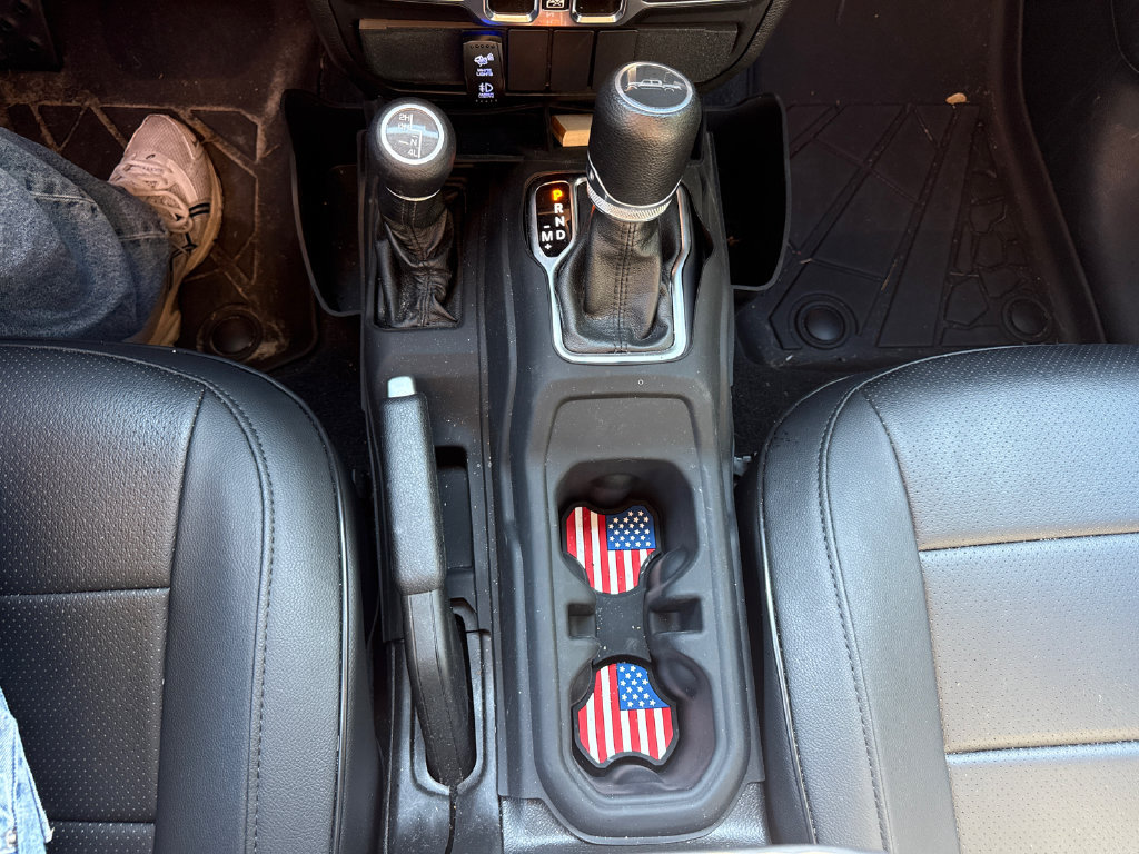 Used 2021 Jeep Gladiator Sport AWD/4WD image 23
