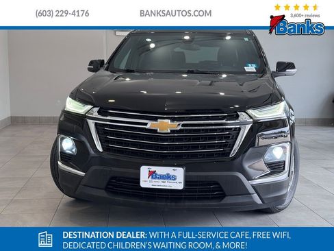 Certified 2023 Chevrolet Traverse LT image 3