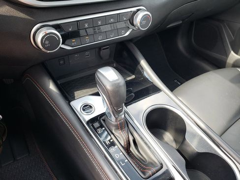 Used 2023 Nissan Altima 2.5 SR w/ SR Premium Package AWD/4WD image 17