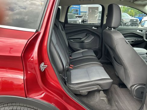 Used 2019 Ford Escape SE AWD/4WD image 21