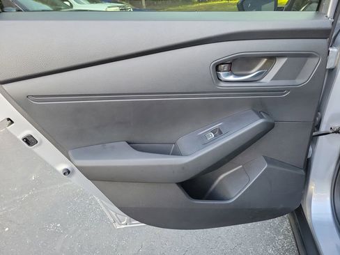 Certified 2023 Honda Accord EX image 12
