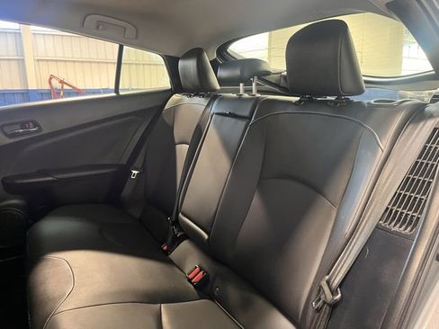 Used 2022 Toyota Prius Prime Limited image 17