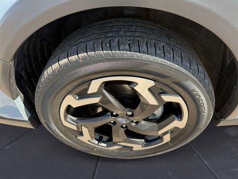 Used 2023 Subaru Crosstrek 2.5i Limited w/ Popular Package #3 image 17