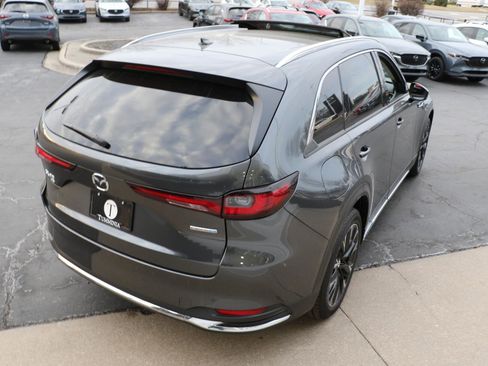 Certified 2024 MAZDA CX-90 Plug-In Hybrid w/ Premium Pkg image 4