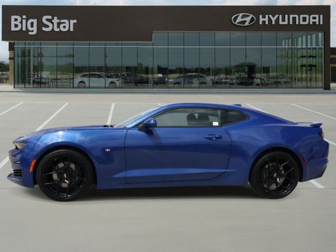 Used 2023 Chevrolet Camaro SS RWD image 2