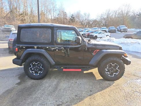 Used 2022 Jeep Wrangler Sport S image 5