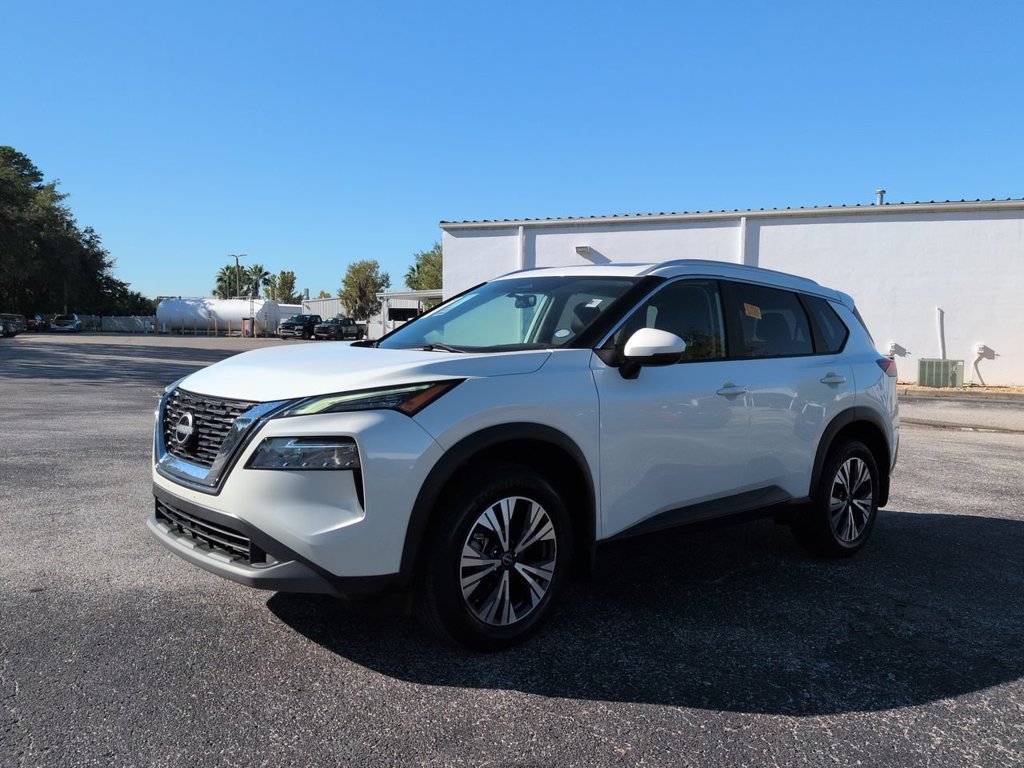 Used 2023 Nissan Rogue SV w/ SV Premium Package AWD/4WD image 8
