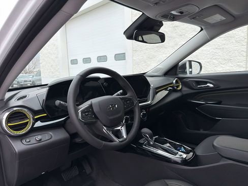 New 2026 Chevrolet Trax ACTIV w/ Driver Confidence Package FWD image 9