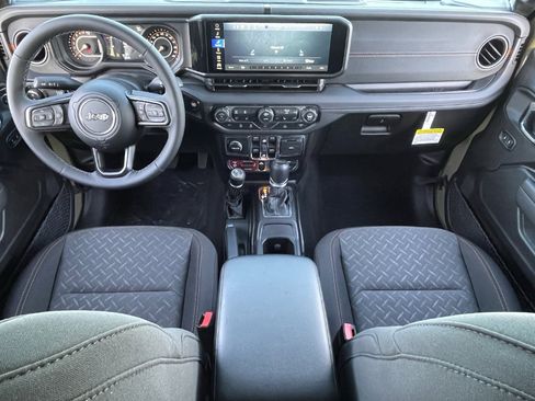 New 2026 Jeep Gladiator Mojave AWD/4WD image 14