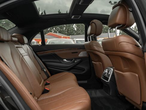 Used 2016 Mercedes-Benz S 550 4MATIC Sedan image 11