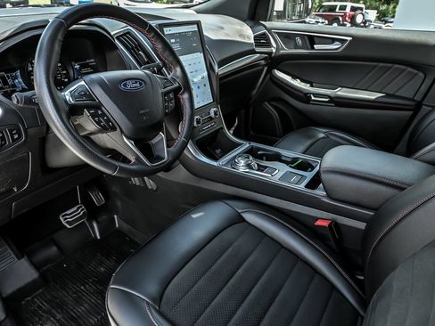 Certified 2023 Ford Edge ST-Line AWD/4WD image 15