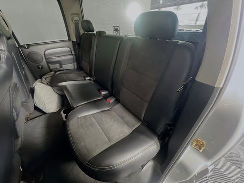 Used 2005 Dodge Ram 1500 Truck SRT10 image 25