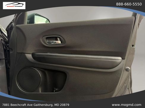 Used 2019 Honda HR-V LX image 19