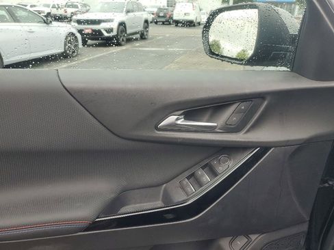 Used 2025 Chevrolet Equinox RS AWD/4WD image 19