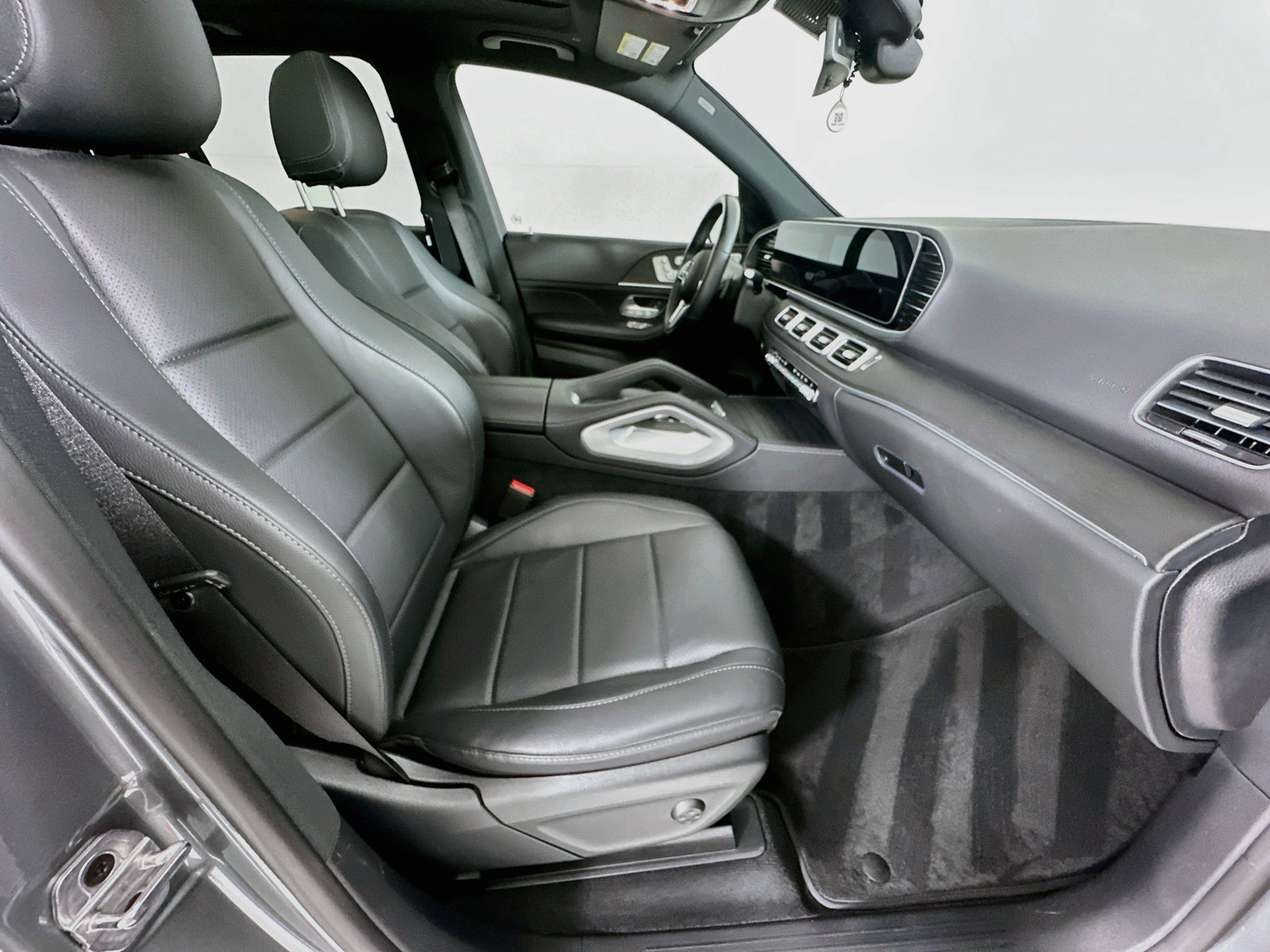 Used 2023 Mercedes-Benz GLE 350 4MATIC image 31