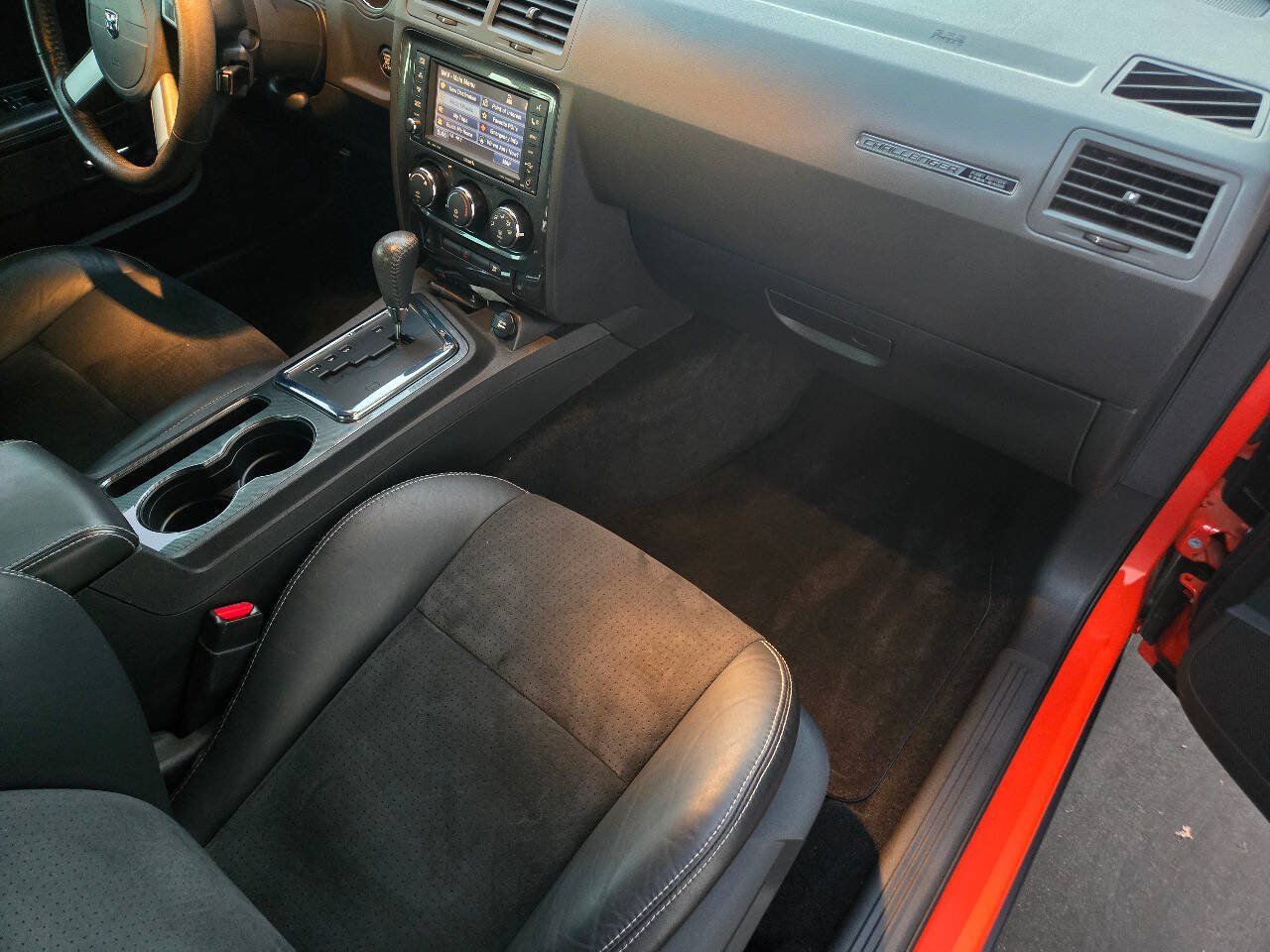 Used 2008 Dodge Challenger SRT8 RWD image 27