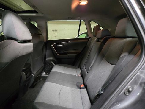 Used 2019 Toyota RAV4 XLE w/ All Weather Liner Package AWD/4WD image 16