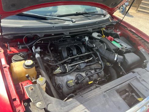 Used 2009 Ford Flex SE image 12