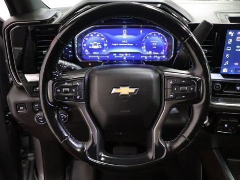 Used 2024 Chevrolet Silverado 2500 High Country w/ High Country Premium Package AWD/4WD image 46