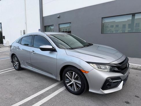 Used 2020 Honda Civic LX image 2