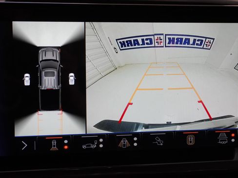 Used 2024 Chevrolet Silverado 1500 High Country w/ Midnight Edition image 25