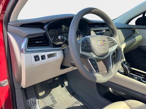 Used 2021 Cadillac XT5 Premium Luxury image 20