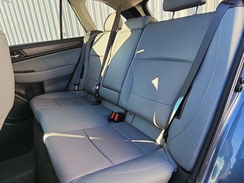 Used 2018 Subaru Outback 2.5i Limited image 23